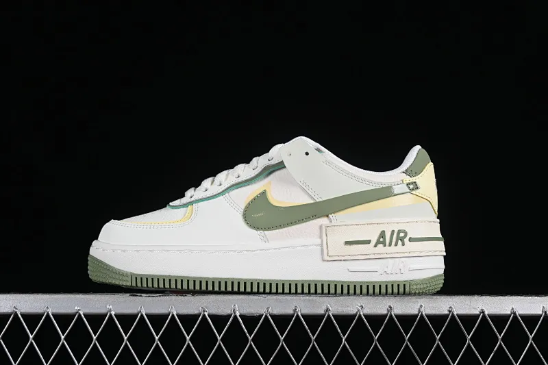 All Categories Nk Air Force 1 Air Force Series Nk Air Force 1 Shadow Air Force Lightweight Increase Nk Air Force 1 Shadow Air Force One Lightweight Increase Low-top Versatile Sneakers FN6335-101